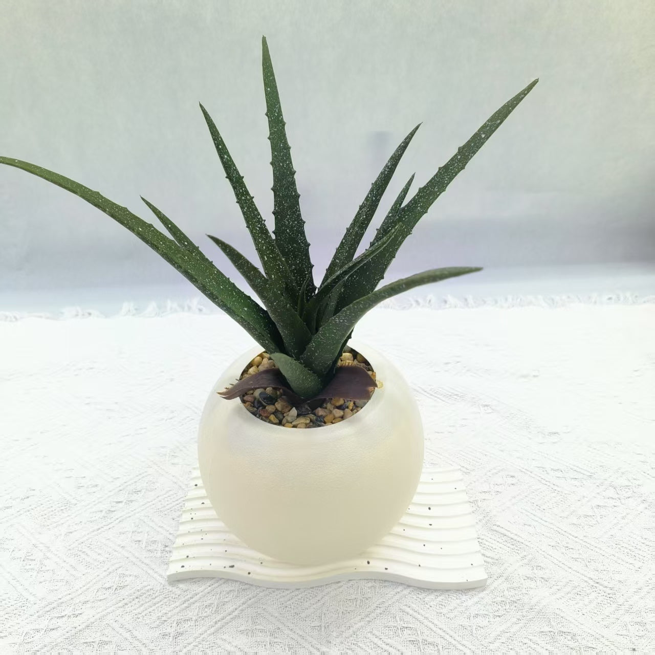 Serene Aloe Orb