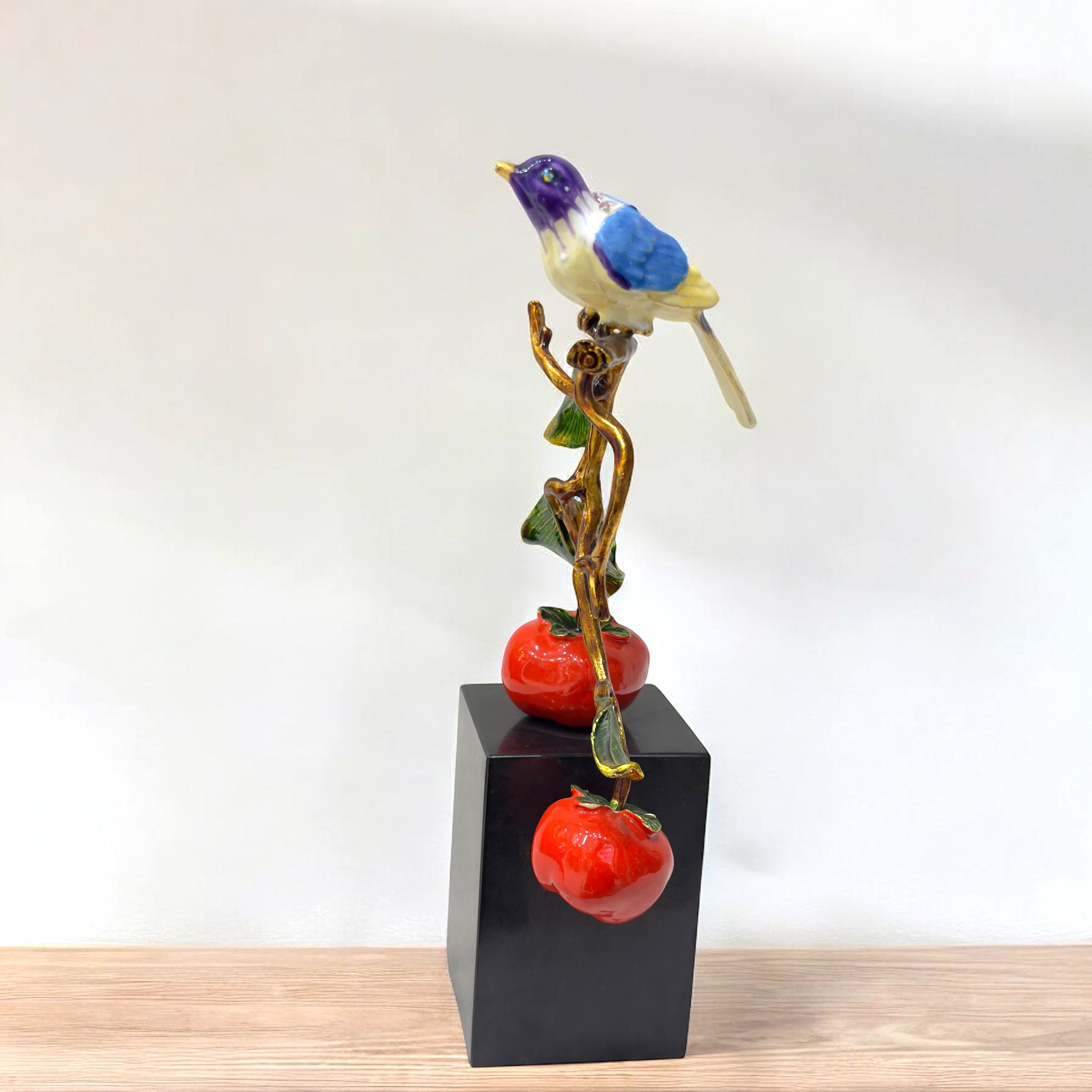 Nature’s Harmony Bird Showpiece